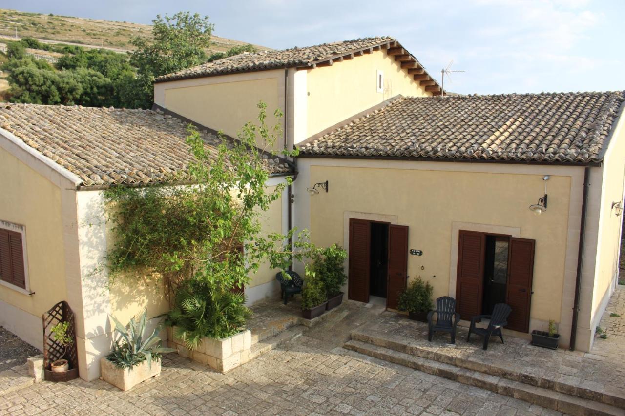 Agriturismo Tenuta Margitello 科米索 外观 照片