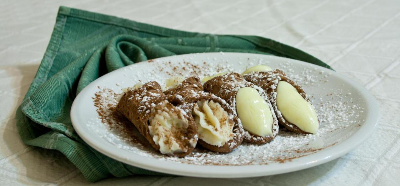 Agriturismo Tenuta Margitello 科米索 外观 照片
